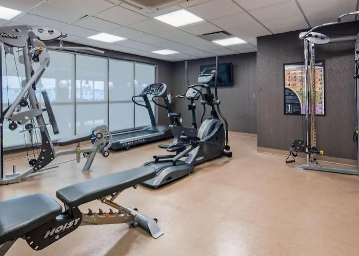 Best Western Plus Eastgate Inn & Suites